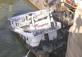 Photograph of vessel sinking.