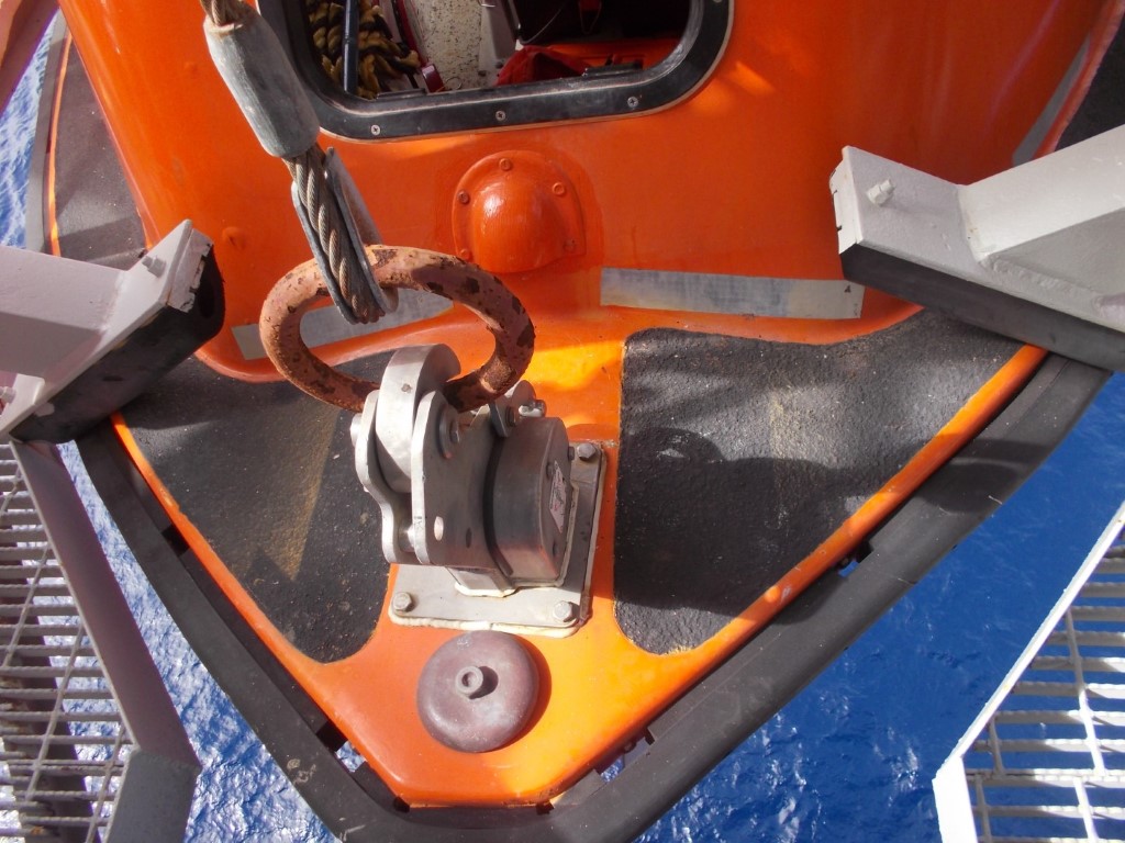 Auger Lifeboat No. 6 Aft Hook and Lifting Ring (Credit: Palfinger Marine; taken June 2014)